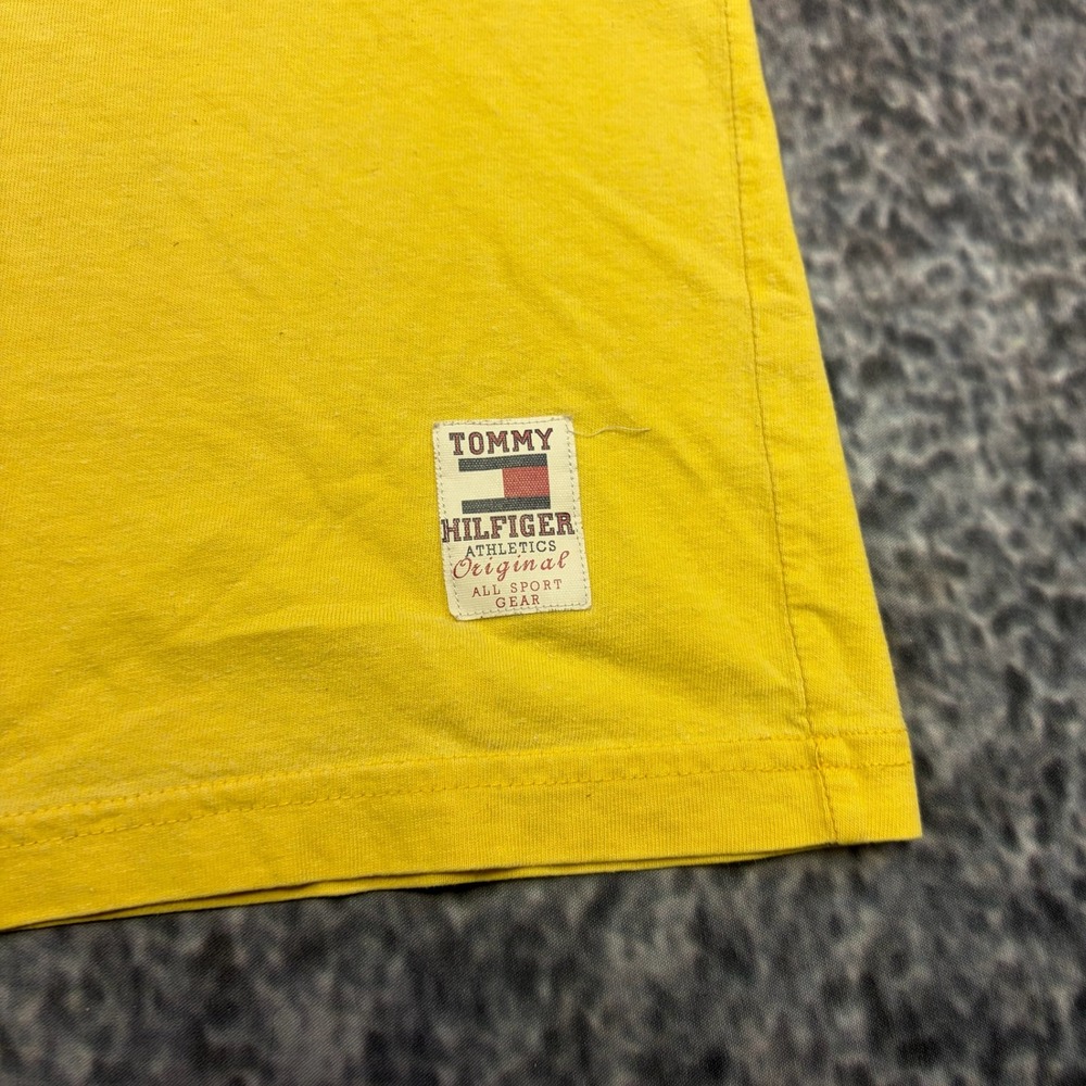 Vintage 90s Tommy Hilfiger Athletics T Shirt Mens Medium Yellow Logo Graphic - Picture 5 of 10